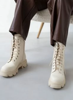 Καλύτερες κριτικές για ❤️ The Fashion Project Αρβυλάκια με Chunky σόλα - Μπεζ 🌟 -Μποτάκια Κατάστημα arvulakia me chunky sola 107217 94tu