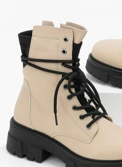 Ολοκαίνουργιο 🎉 The Fashion Project Αρβυλάκια με Chunky σόλα και ελαστικά μέρη - Μπεζ 🧨 -Μποτάκια Κατάστημα arvulakia me chunky sola kai elastika meri 99232 xkb7