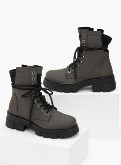 Εκπτωση 💯 The Fashion Project Αρβυλάκια με Chunky σόλα και ελαστικά μέρη - Χακί 🎁 8 Εκπτωση 💯 The Fashion Project Αρβυλάκια με Chunky σόλα και ελαστικά μέρη - Χακί 🎁 -Μποτάκια Κατάστημα arvulakia me chunky sola kai elastika meri 99235 jdng