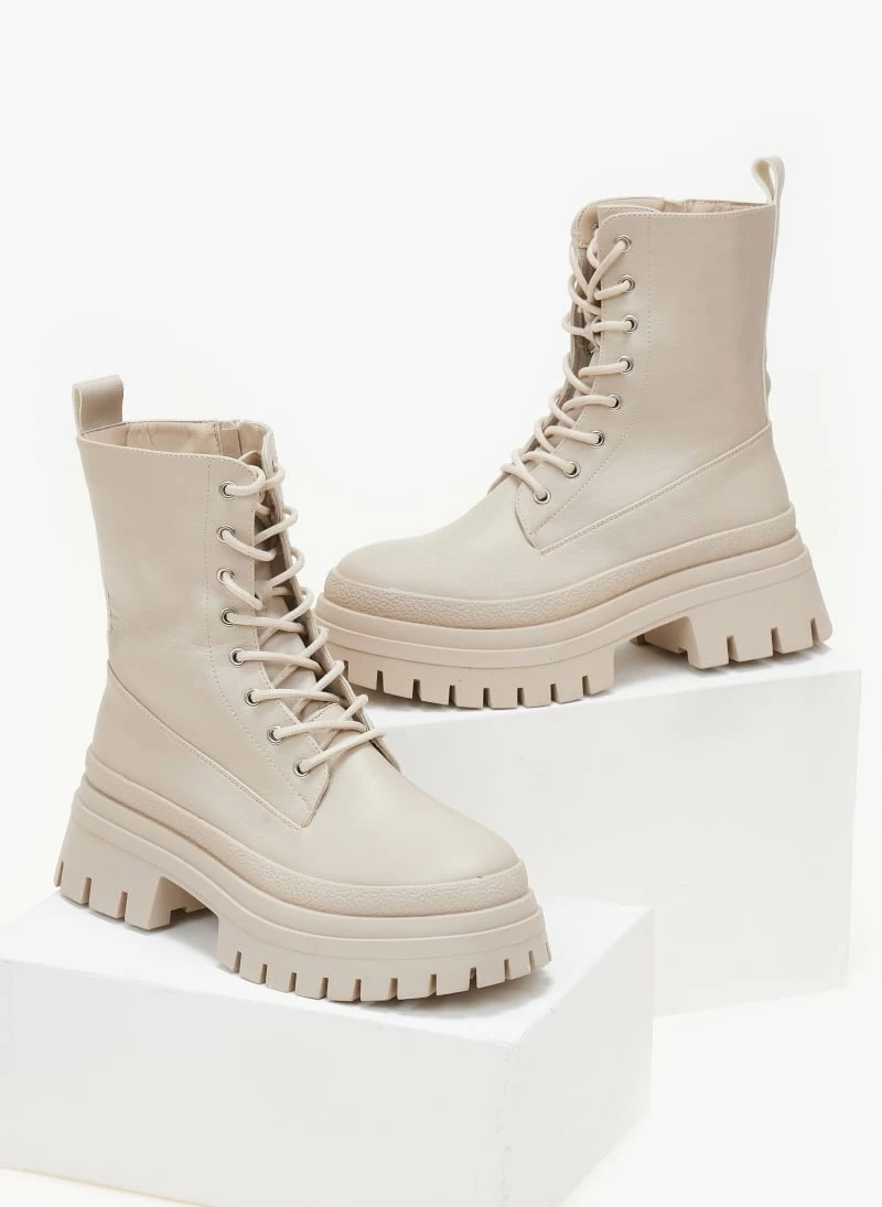 Flash Sale 🔔 The Fashion Project Αρβυλάκια με διπλή σόλα - Μπεζ 🎉 4 Flash Sale 🔔 The Fashion Project Αρβυλάκια με διπλή σόλα - Μπεζ 🎉 - Image 2