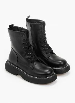 Καλύτερες κριτικές για 🌟 The Fashion Project Αρβυλάκια με διχρωμία στη ραφή - Μαύρο ❤️ -Μποτάκια Κατάστημα arvulakia me dixrwmia sti rafi 96597 pu1y