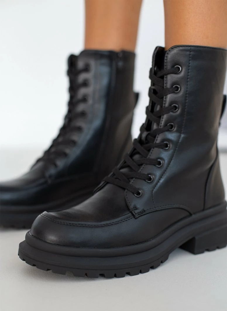 Φτηνός 🎉 The Fashion Project Αρβυλάκια με εξωτερική ραφή - Μαύρο 🔔 3 Φτηνός 🎉 The Fashion Project Αρβυλάκια με εξωτερική ραφή - Μαύρο 🔔