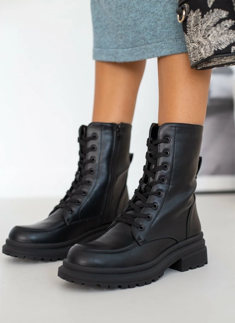 Φτηνός 🎉 The Fashion Project Αρβυλάκια με εξωτερική ραφή - Μαύρο 🔔 6 Φτηνός 🎉 The Fashion Project Αρβυλάκια με εξωτερική ραφή - Μαύρο 🔔 - Image 4