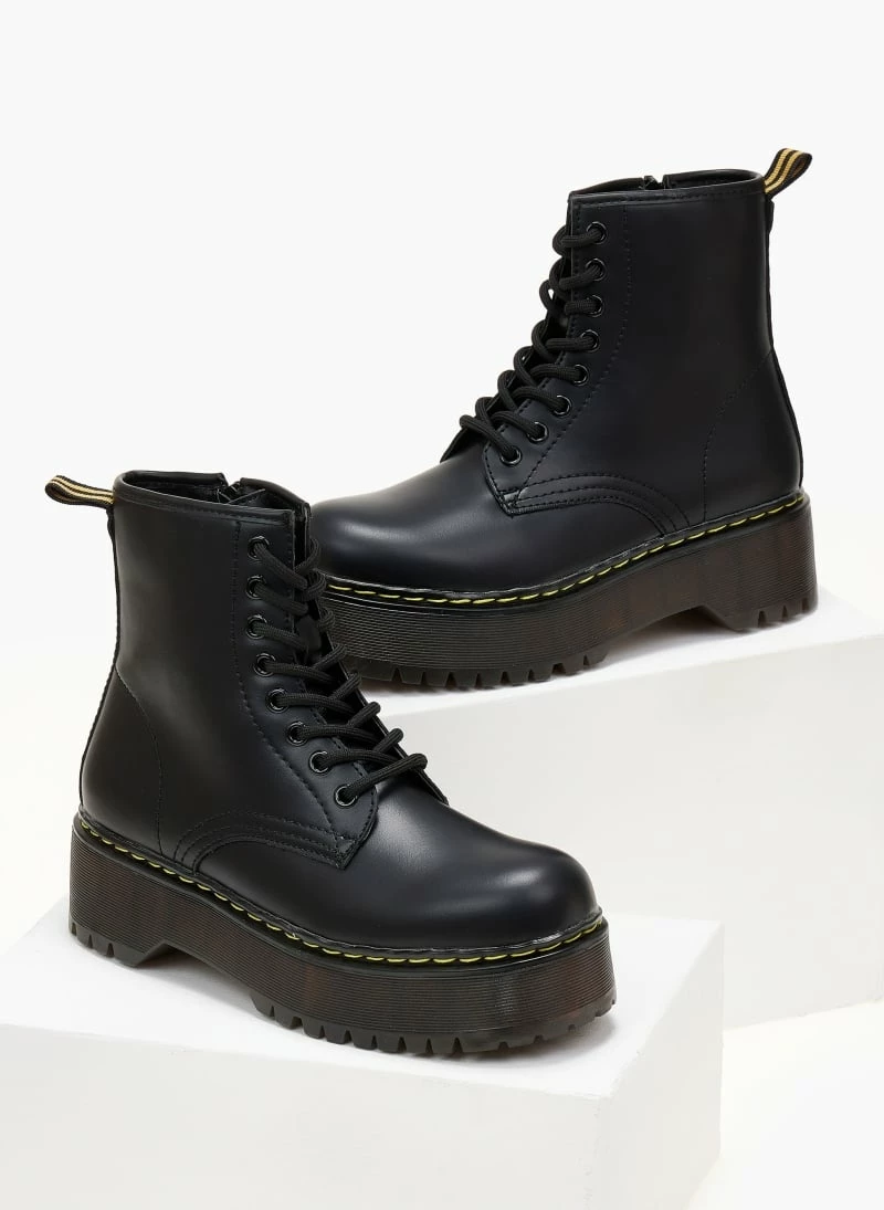 Flash Sale 😀 The Fashion Project Αρβυλάκια με εξωτερική ραφή στη σόλα - Μαύρο 😍 5 Flash Sale 😀 The Fashion Project Αρβυλάκια με εξωτερική ραφή στη σόλα - Μαύρο 😍 - Image 3