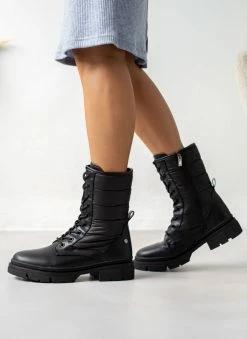 Αγορά 🔔 Xti Footwear Αρβυλάκια με καπιτονέ σχέδιο Xti 140625 - Μαύρο 🎁 -Μποτάκια Κατάστημα arvulakia me kapitone sxedio xti 140625 106511 ftyc