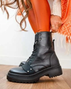 Κουπόνι 🎉 The Fashion Project Αρβυλάκια με λάστιχο και τρουκς - Μαύρο 🔥