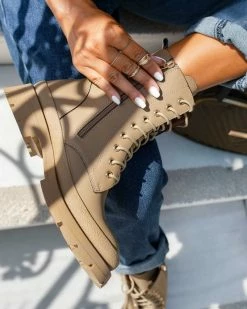 Κουπόνι 👏 The Fashion Project Αρβυλάκια με μεταλλικές λεπτομέρειες - Πούρο ✔️ 12 Κουπόνι 👏 The Fashion Project Αρβυλάκια με μεταλλικές λεπτομέρειες - Πούρο ✔️ -Μποτάκια Κατάστημα arvulakia me metallikes leptomereies 95348 4nag