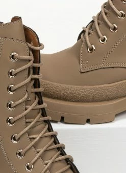 Κουπόνι 👏 The Fashion Project Αρβυλάκια με μεταλλικές λεπτομέρειες - Πούρο ✔️ 11 Κουπόνι 👏 The Fashion Project Αρβυλάκια με μεταλλικές λεπτομέρειες - Πούρο ✔️ -Μποτάκια Κατάστημα arvulakia me metallikes leptomereies 95348 i3iw