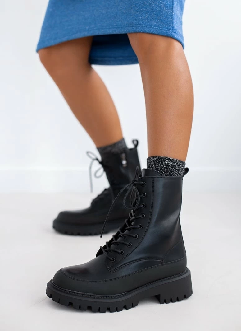 Flash Sale 🎉 The Fashion Project Αρβυλάκια με ψηλή τρακτερωτή σόλα - Μαύρο 😍 6 Flash Sale 🎉 The Fashion Project Αρβυλάκια με ψηλή τρακτερωτή σόλα - Μαύρο 😍 - Image 4