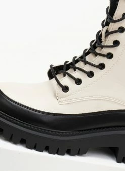 Το φθηνότερο 👏 The Fashion Project Αρβυλάκια με ψηλή τρακτερωτή σόλα - Μπεζ ⭐ -Μποτάκια Κατάστημα arvulakia me psili trakterwti sola 105842 kyax