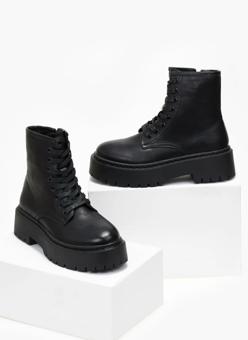 Τοπ 10 👏 The Fashion Project Αρβυλάκια με ψηλή τρακτερωτή σόλα - Μαύρο 😍 5 Τοπ 10 👏 The Fashion Project Αρβυλάκια με ψηλή τρακτερωτή σόλα - Μαύρο 😍 - Image 3