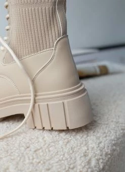 Συμφωνίες 🎉 The Fashion Project Αρβυλάκια με σχέδιο κάλτσα - Μπεζ ⌛ -Μποτάκια Κατάστημα arvulakia me sxedio kaltsa 106485 4ko3