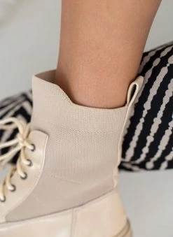 Εξοδος 😀 The Fashion Project Αρβυλάκια με σχέδιο κάλτσα στη γάμπα - Μπεζ ⭐ 15 Εξοδος 😀 The Fashion Project Αρβυλάκια με σχέδιο κάλτσα στη γάμπα - Μπεζ ⭐ -Μποτάκια Κατάστημα arvulakia me sxedio kaltsa sti gampa 105846 tlpk