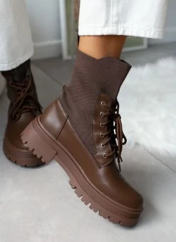 Εξοδος 😉 The Fashion Project Αρβυλάκια με σχέδιο κάλτσα στη γάμπα - Καφέ 👍 -Μποτάκια Κατάστημα arvulakia me sxedio kaltsa sti gampa 105847 sbtu