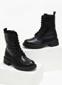 Συμφωνίες ❤️ The Fashion Project Αρβυλάκια με σχέδιο στη σόλα - Μαύρο 😀 8 Συμφωνίες ❤️ The Fashion Project Αρβυλάκια με σχέδιο στη σόλα - Μαύρο 😀 -Μποτάκια Κατάστημα arvulakia me sxedio sti sola 105859 x9kn