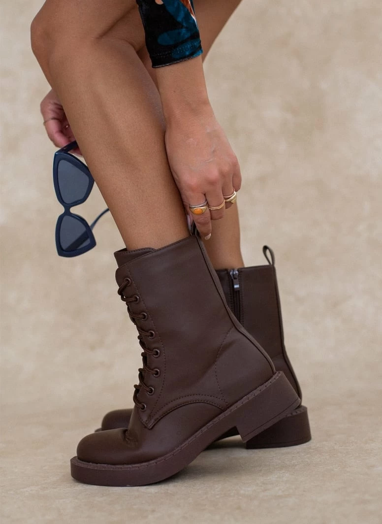 Προϋπολογισμός 💯 The Fashion Project Αρβυλάκια με σχέδιο στη σόλα - Καφέ ⭐ 9 Προϋπολογισμός 💯 The Fashion Project Αρβυλάκια με σχέδιο στη σόλα - Καφέ ⭐ - Image 7