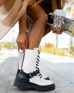 Κουπόνι 😍 The Fashion Project Αρβυλάκια με ζωνάκι και κλιπ κούμπωμα - Μπεζ ✨