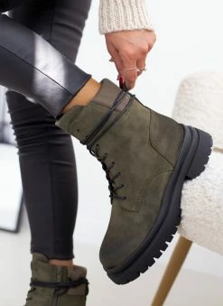 Εξοδος 🛒 The Fashion Project Αρβυλάκια Suede με καπιτονέ σχέδιο - Λαδί 🔔