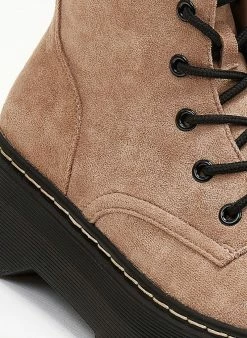 Αγορά 🔥 The Fashion Project Αρβυλάκια Suede με ψηλή τρακτερωτή σόλα - Πούρο 🔥 -Μποτάκια Κατάστημα arvulakia suede me psili trakterwti sola 105964 xp0o