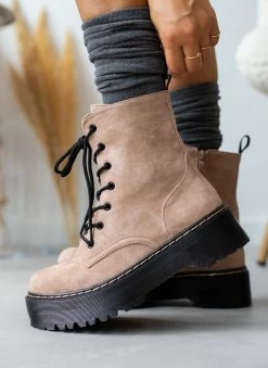 Αγορά 🔥 The Fashion Project Αρβυλάκια Suede με ψηλή τρακτερωτή σόλα - Πούρο 🔥 -Μποτάκια Κατάστημα arvulakia suede me psili trakterwti sola 105964 y5d0