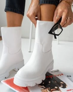 Νέος 😉 The Fashion Project Μποτάκια Biker με Chunky σόλα - Λευκό 🤩 -Μποτάκια Κατάστημα basic chunky mpotakia 97204 isr5