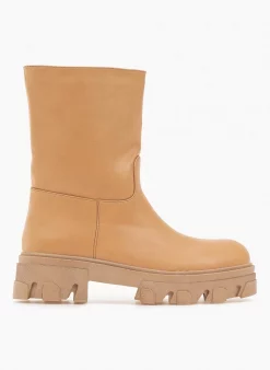 Αγορά 🔔 The Fashion Project Μποτάκια Biker με Chunky σόλα - Κάμελ 🔔 -Μποτάκια Κατάστημα basic chunky mpotakia 97206 an89