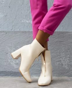 Καλύτερες κριτικές για 😍 The Fashion Project Μποτάκια καρέ με μεταλλικό φερμουάρ - Μπεζ 🌟