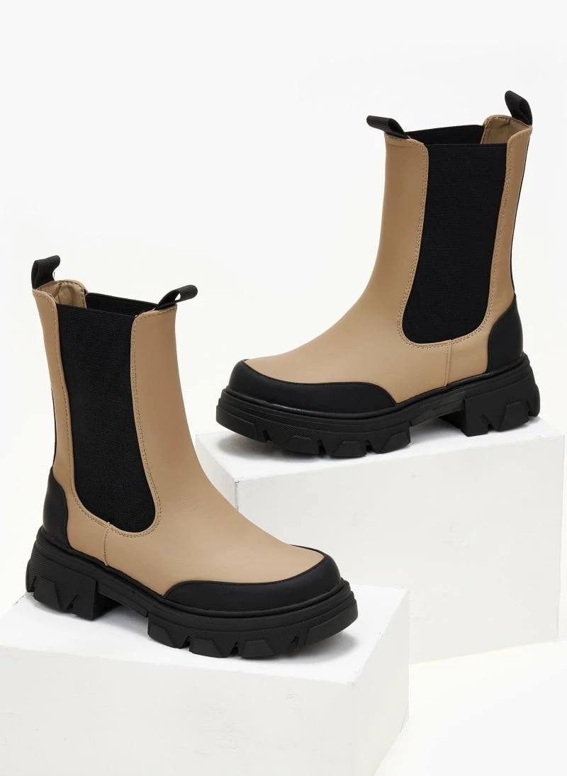 Best Pirce ✔️ The Fashion Project Μποτάκια Chelsea σε ματ χρώματα - Πούρο 🔔 5 Best Pirce ✔️ The Fashion Project Μποτάκια Chelsea σε ματ χρώματα - Πούρο 🔔 - Image 3