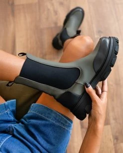 Αγορά 🎁 The Fashion Project Μποτάκια Chelsea σε ματ χρώματα - Χακί 😉 -Μποτάκια Κατάστημα mat chelsea mpotakia me lastixo 95130 cadp