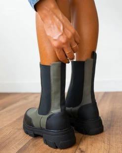 Αγορά 🎁 The Fashion Project Μποτάκια Chelsea σε ματ χρώματα - Χακί 😉 -Μποτάκια Κατάστημα mat chelsea mpotakia me lastixo 95130 hyvo