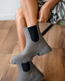 Η καλύτερη συμφωνία 👏 The Fashion Project Μποτάκια αστραγάλου Chelsea - Λαδί 😉 -Μποτάκια Κατάστημα mat chelsea mpotinia astragalou 96546 zcth