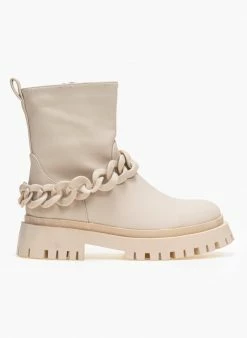 Κουπόνι 🎁 The Fashion Project Μποτάκια Biker ματ με αλυσίδα - Μπεζ ✔️ -Μποτάκια Κατάστημα mat mpotakia me alusida sto idio xrwma 95759 kywi
