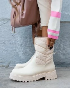 Καλύτερη πώληση ⭐ The Fashion Project Ματ μποτάκια με καπιτονέ σχέδιο - Μπεζ 🧨