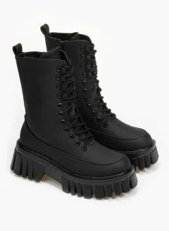 Πολύ καλή προσφορά ❤️ The Fashion Project Αρβυλάκια με ψηλή σόλα και κορδόνια - Μαύρο 😍 -Μποτάκια Κατάστημα mat mpotakia me psili sola kai kordonia 95676 oygn