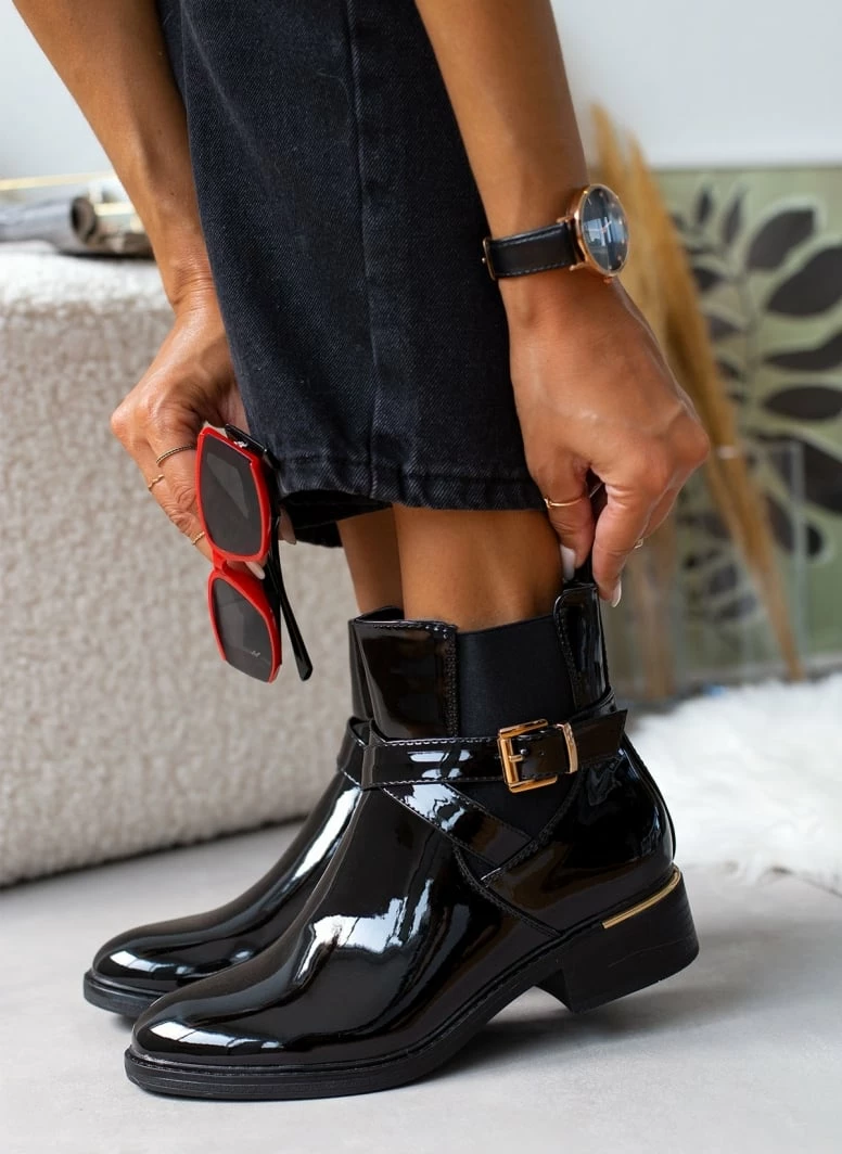 Εξοδος ⭐ The Fashion Project Μποτάκια αστραγάλου λουστρίνι με λάστιχο - Μαύρο 🧨 3 Εξοδος ⭐ The Fashion Project Μποτάκια αστραγάλου λουστρίνι με λάστιχο - Μαύρο 🧨