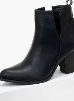 Η καλύτερη συμφωνία 🤩 The Fashion Project Μποτάκια Cowboy με άνοιγμα - Μαύρο 😀 11 Η καλύτερη συμφωνία 🤩 The Fashion Project Μποτάκια Cowboy με άνοιγμα - Μαύρο 😀 -Μποτάκια Κατάστημα mpotakia astragalou me anoigma 106358 mxrd