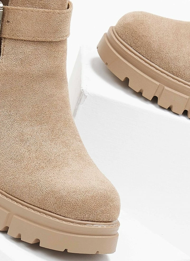 Φτηνός 😉 The Fashion Project Μποτάκια αστραγάλου με ανοίγματα - Μπεζ 💯 8 Φτηνός 😉 The Fashion Project Μποτάκια αστραγάλου με ανοίγματα - Μπεζ 💯 - Image 6