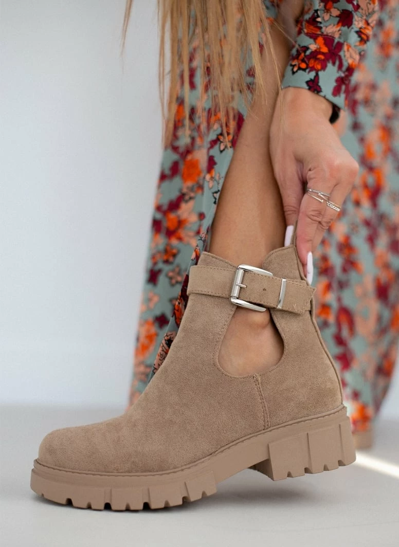 Φτηνός 😉 The Fashion Project Μποτάκια αστραγάλου με ανοίγματα - Μπεζ 💯 5 Φτηνός 😉 The Fashion Project Μποτάκια αστραγάλου με ανοίγματα - Μπεζ 💯 - Image 3