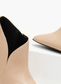 Καλύτερη πώληση 🌟 The Fashion Project Μποτάκια αστραγάλου με ασύμμετρο σχέδιο - Μπεζ 😍 14 Καλύτερη πώληση 🌟 The Fashion Project Μποτάκια αστραγάλου με ασύμμετρο σχέδιο - Μπεζ 😍 -Μποτάκια Κατάστημα mpotakia astragalou me asummetro sxedio 105756 g8n1