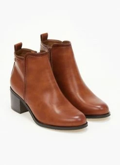 Το φθηνότερο 🔔 The Fashion Project Μποτάκια αστραγάλου με εξωτερική ραφή - Ταμπά ⭐ -Μποτάκια Κατάστημα mpotakia astragalou me ekswteriki rafi 106154 r2y6