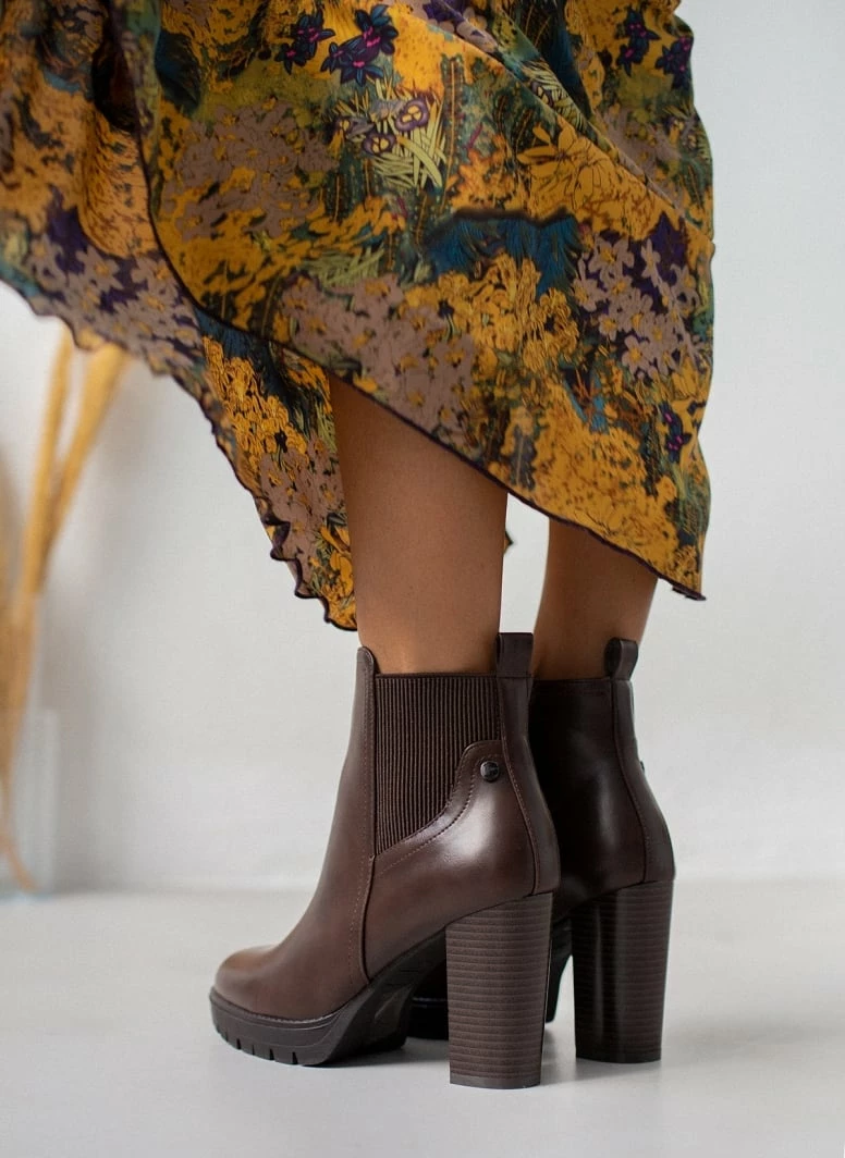 Φτηνός 👏 The Fashion Project Μποτάκια αστραγάλου με ελαστικό τμήμα - Καφέ 😍 9 Φτηνός 👏 The Fashion Project Μποτάκια αστραγάλου με ελαστικό τμήμα - Καφέ 😍 - Image 7