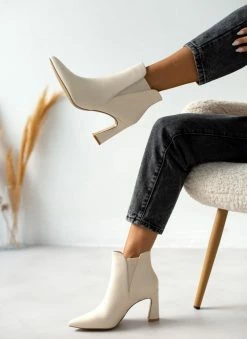 Πολύ καλή προσφορά 💯 The Fashion Project Μποτάκια αστραγάλου με λάστιχο - Μπεζ 👏 12 Πολύ καλή προσφορά 💯 The Fashion Project Μποτάκια αστραγάλου με λάστιχο - Μπεζ 👏 -Μποτάκια Κατάστημα mpotakia astragalou me lastixo 105593 5cd1