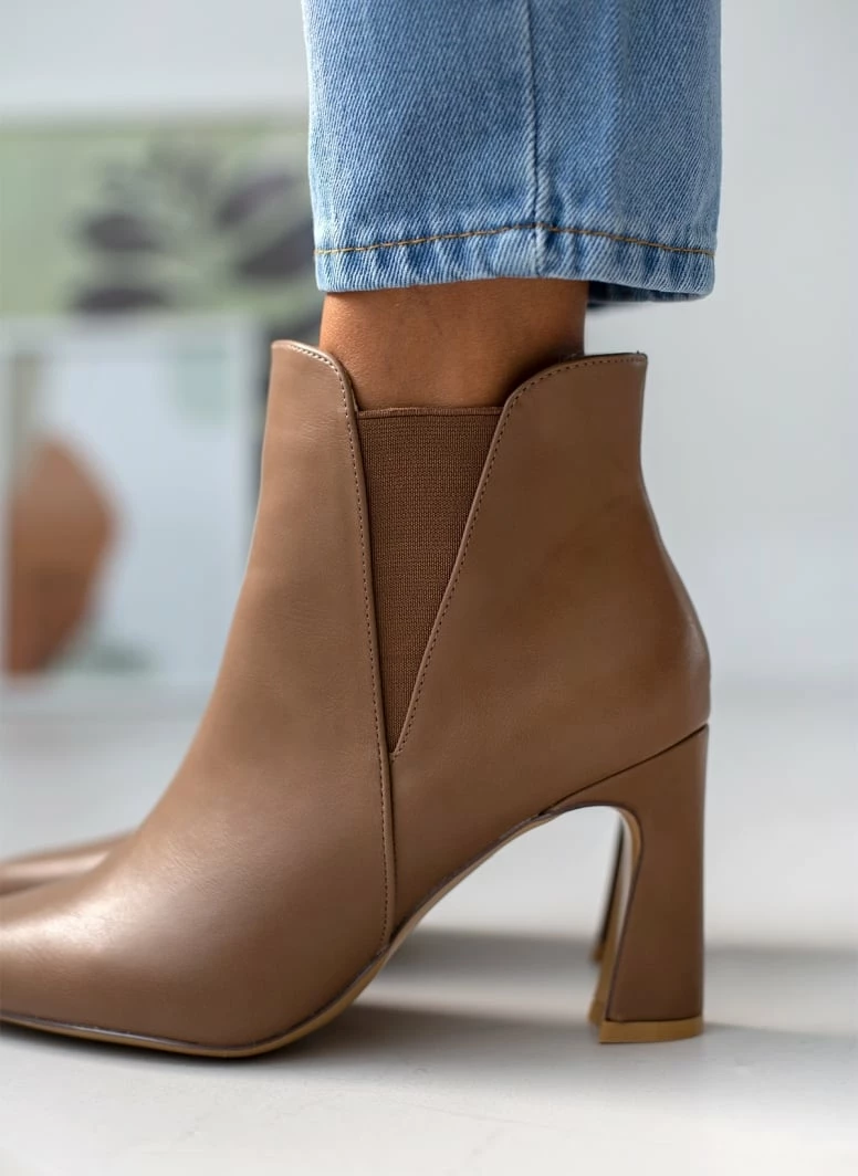 Καλύτερη πώληση 🔔 The Fashion Project Μποτάκια αστραγάλου με λάστιχο - Πούρο 🤩 9 Καλύτερη πώληση 🔔 The Fashion Project Μποτάκια αστραγάλου με λάστιχο - Πούρο 🤩 - Image 7