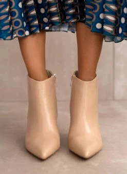 Εκπτωση 🧨 The Fashion Project Μποτάκια αστραγάλου με λεπτό τακούνι - Nude 🌟