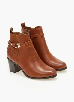 Flash Sale 👏 The Fashion Project Μποτάκια αστραγάλου με μεταλλική λεπτομέρεια - Ταμπά ⭐ -Μποτάκια Κατάστημα mpotakia astragalou me metalliki leptomereia 105763 pz6u