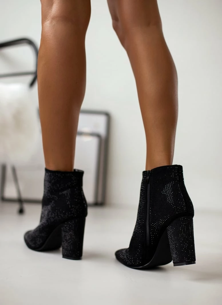 Καλύτερες κριτικές για ⌛ The Fashion Project Μποτάκια αστραγάλου με Strass - Μαύρο ⭐ 6 Καλύτερες κριτικές για ⌛ The Fashion Project Μποτάκια αστραγάλου με Strass - Μαύρο ⭐ - Image 4