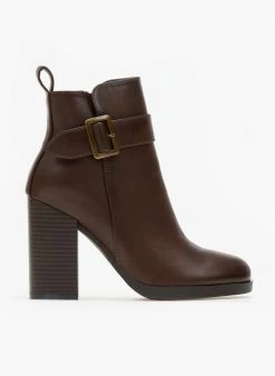 Εξοδος 🛒 The Fashion Project Μποτάκια αστραγάλου με ζωνάκι - Καφέ 🔥