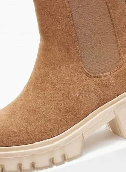 Καλύτερη πώληση 💯 The Fashion Project Μποτάκια Chelsea με Chunky σόλα - Κάμελ 👏 16 Καλύτερη πώληση 💯 The Fashion Project Μποτάκια Chelsea με Chunky σόλα - Κάμελ 👏 -Μποτάκια Κατάστημα mpotakia chelsea me chunky sola 109331 pmbd