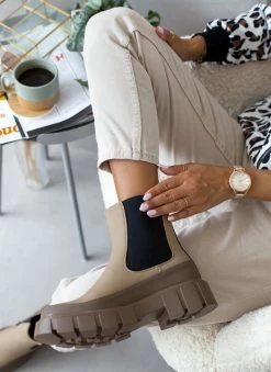 Τοπ 10 🌟 The Fashion Project Μποτάκια Chelsea με διχρωμία - Πούρο 😉 -Μποτάκια Κατάστημα mpotakia chelsea me dixrwmia 106911 5bpi