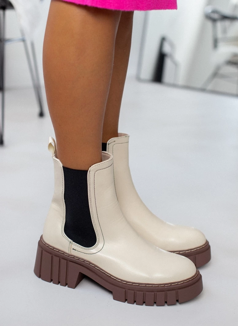 Συμφωνίες 🧨 The Fashion Project Μποτάκια Chelsea με εξωτερική ραφή στη σόλα - Ζαχαρί 🛒 9 Συμφωνίες 🧨 The Fashion Project Μποτάκια Chelsea με εξωτερική ραφή στη σόλα - Ζαχαρί 🛒 - Image 7